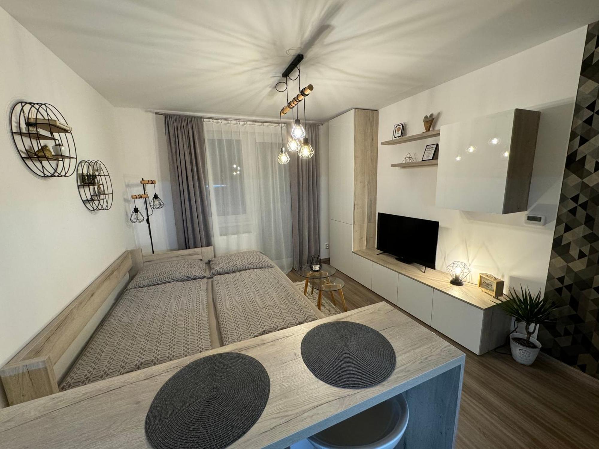 Moderny Apartman S Vyhladom Na Vysoke Tatry 포프라트 외부 사진